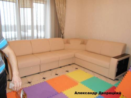 Перетяжка и ремонт мягкой мебели.