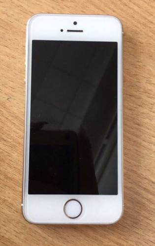 Продам iPhone 5s Gold 16gb