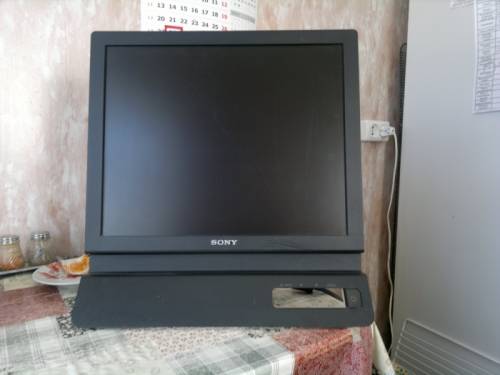 монитор жк SONY отличный