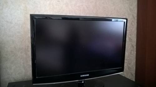 Компьютернй монитор бу