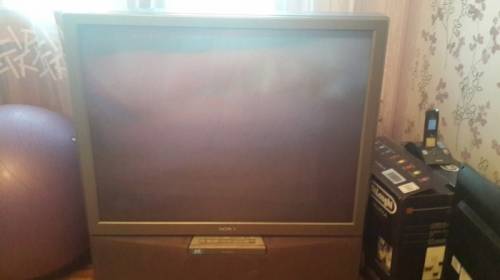 Телевизор Sony KP-41S5 на запчасти.