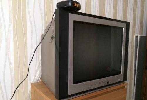 TV Thomson 29“ Extra-Flat Virtual Dolby                                         