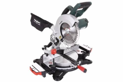 Продам торцовочную пилу Metabo KS 216 M Lasercut.