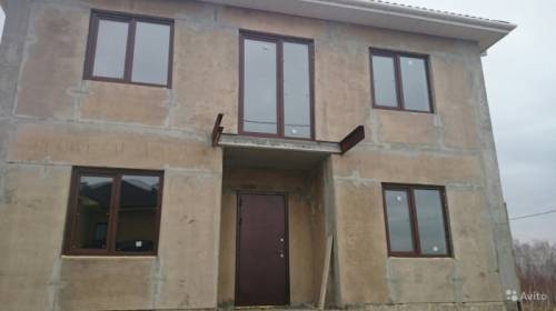 Коттедж 198.5 м² на участке 9.9 сот.