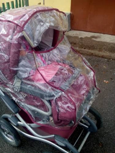 Продам коляску Geoby