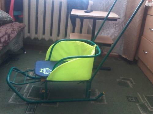 продам санки бу один год