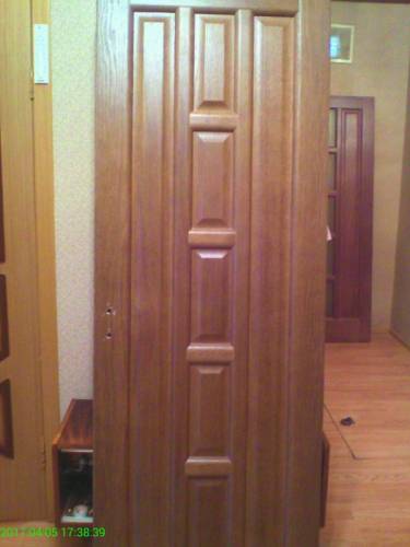 Продаю двери отличные 