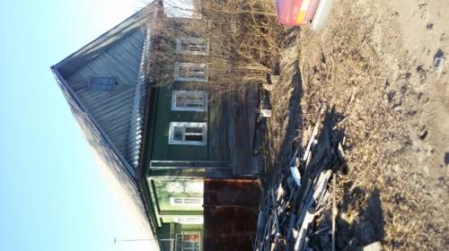 Продам дом с земельным участком