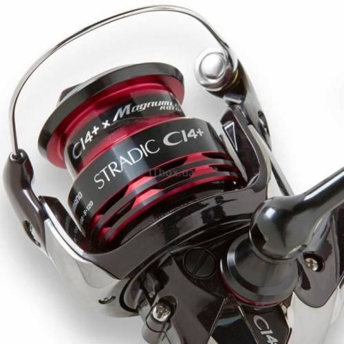 продаю новую катушку shimano stradic ci4 4000