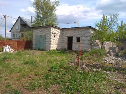 Продается участок с гаражом и домом под постройку 20 соток 