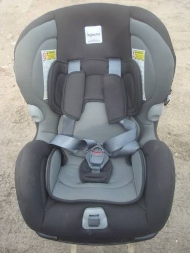 Продам детское автомобильное кресло