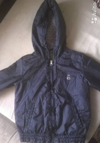 весенняя куртка Benetton 