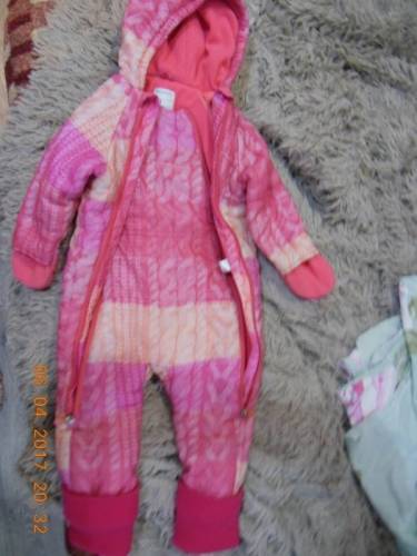 Продам комбинезон осень - весна р.80