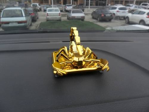сувенир в машину красивый  ароматизатор  