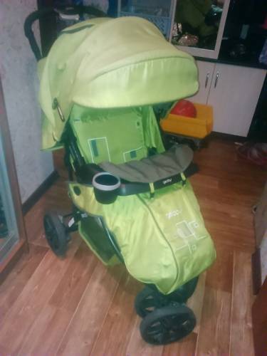 Коляска  Geoby
