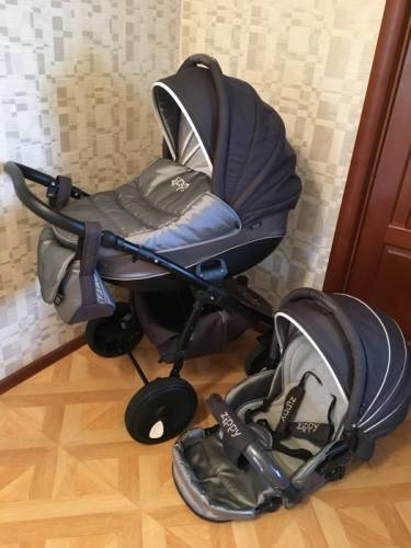 Коляска 2 в 1 Zippy New, Tutis