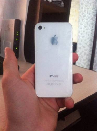 iPhone 4s заблокированный