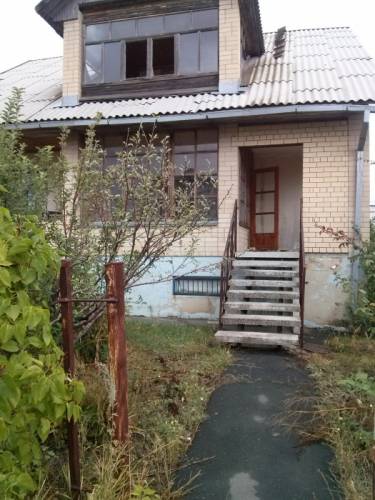 Продам коттедж в п. Красный Октябрь срочно!