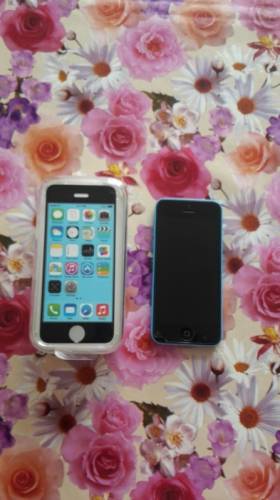 iPhone 5c 16 гб