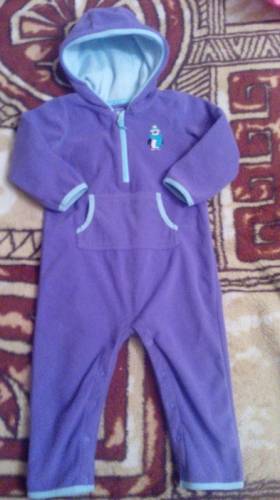 Новый флисовый  carters 1-2 г.