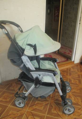Коляска прогулочная Peg perego aria Италия