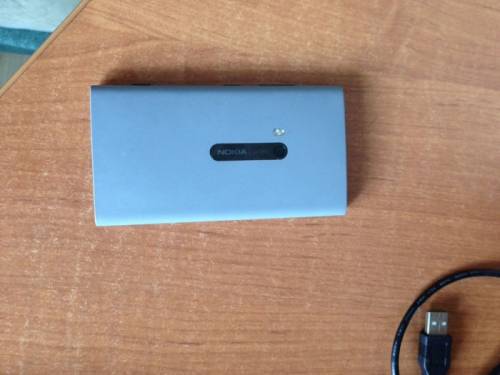 Nokia Lumia 920(продажа или обмен )