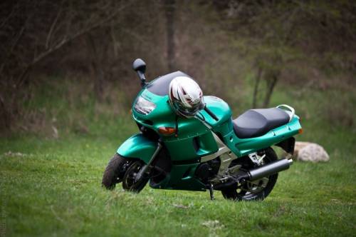 Продам Kawasaki ZZR 600-2 1999г.