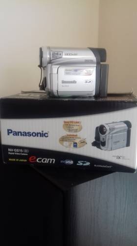 Видеокамера Panasonic NV-GS15