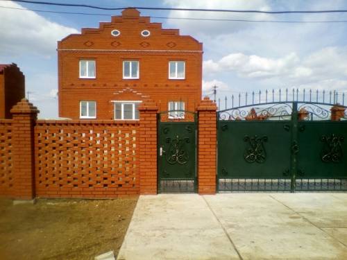 Коттедж 300 м² на участке 19 сот.с. Нурлино
