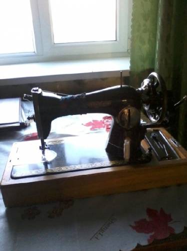 продам швейную машинку