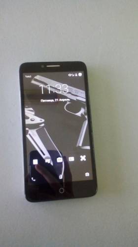 Продам телефон POP 3 