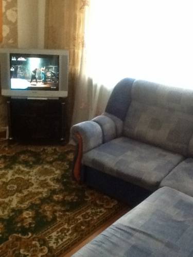 СОБСТВЕННИК КРУГЛОСУТОЧНО ПОСУТОЧНО  сдам 2-х комн квартиру в ЦЕНРЕ ХАБАРОВСКА