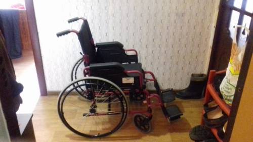 Продаётся инвалидная коляска
