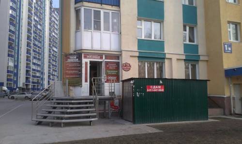 Сдам в субаренду торговое помещение 
