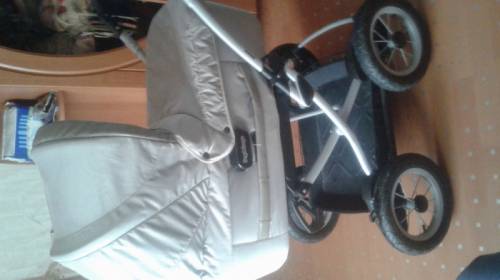 продам коляску-люльку,фирма Peg-Perego