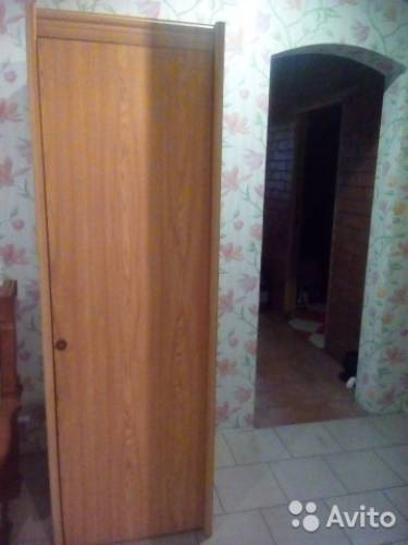Продам шкаф -пенал