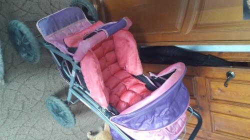 Продам коляску срочно