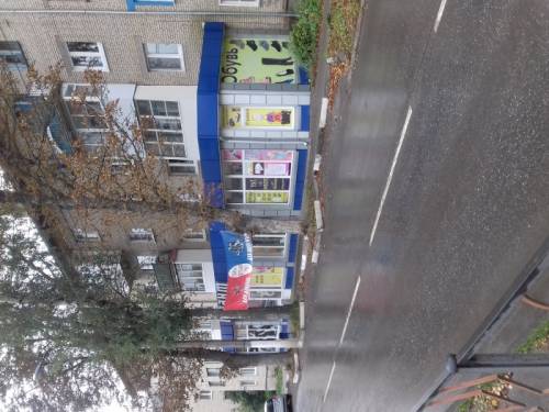 Продам магазин вместе с арендаторами