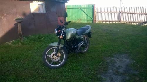 Подам мотоцикл Racer Magnum RC 250-C5B