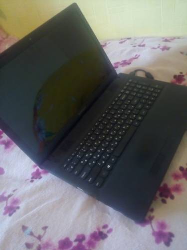 Породам ноутбук Lenovo 