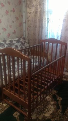 Продам детскую кроватку