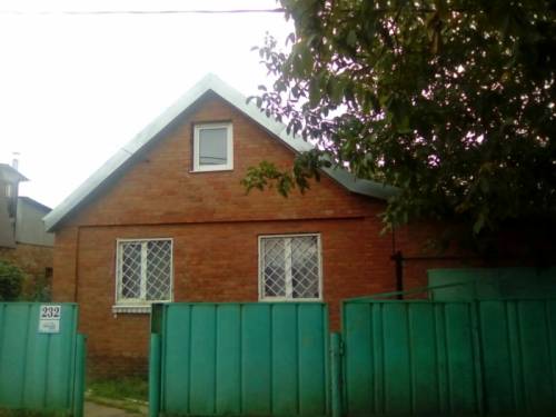 Продаю дом на участке 5 соток