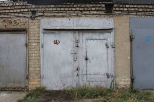Продам кирпичный гараж