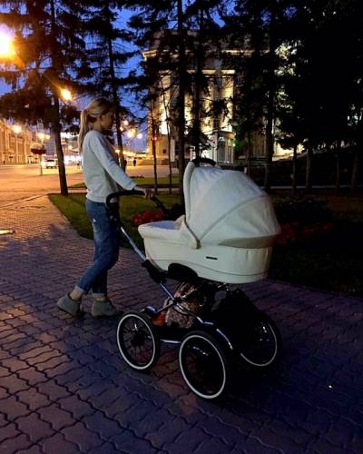 Продам детскую коляску