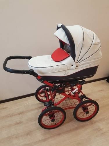 Детская коляска Esperanza Classic Crown 2 в 1