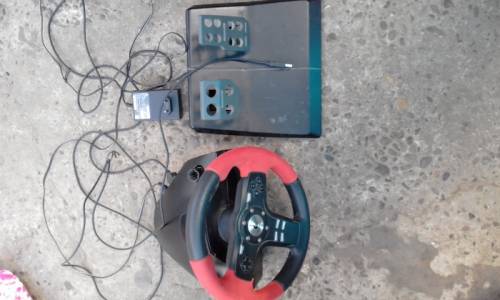Игровой руль для ПК