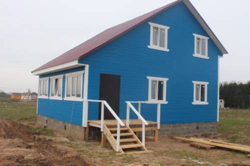 Продам 2-х этажный дом с участком 10 соток. 