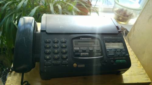 Факс Panasonic KX- F680