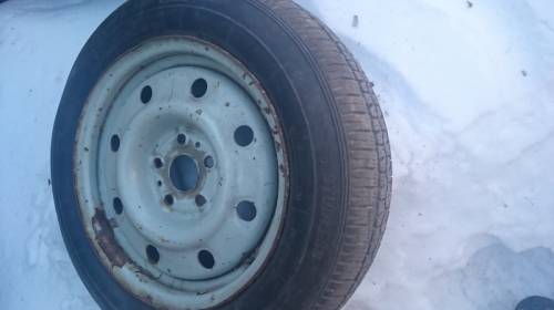 Колесо на штампованном диске 185 /65 R 15 