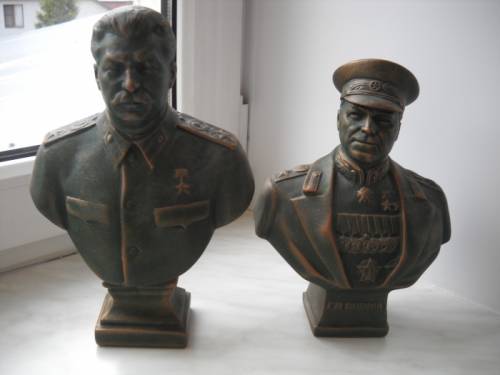 Бюсты “ Сталин “, “ Жуков“